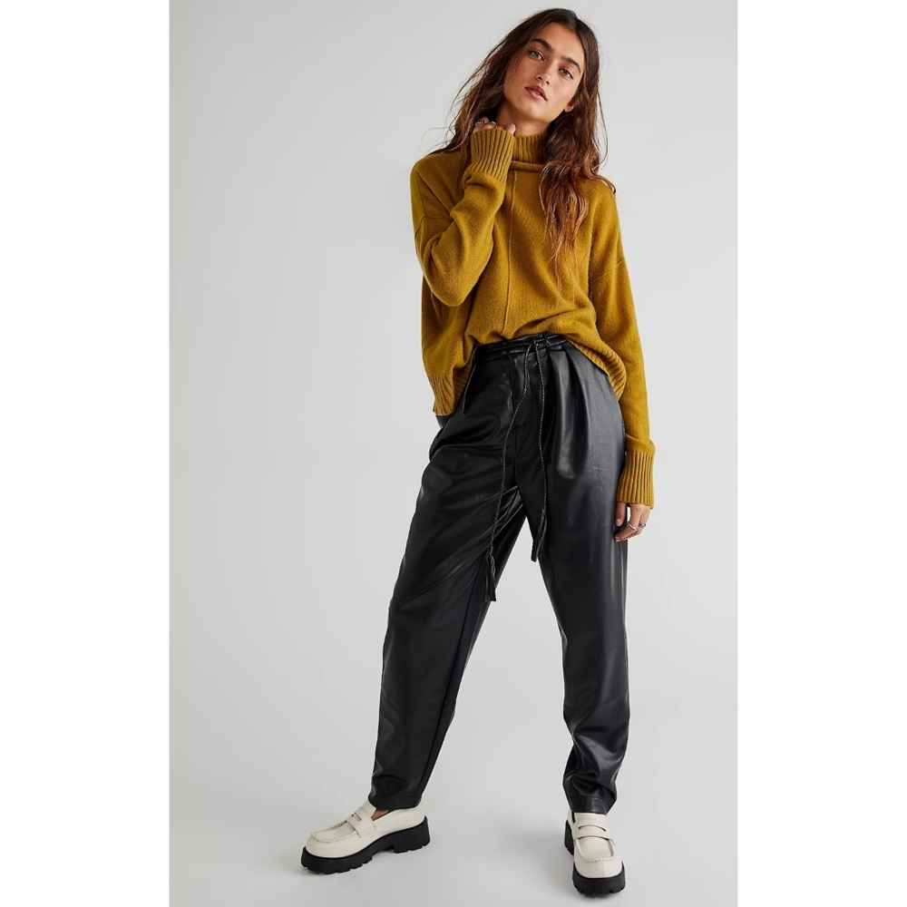 MOTHER The Twisty Tie Bounce Hover Pleated Vegan Leather Pants Size 29 In Black